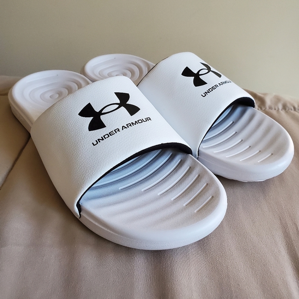 Mens Under Armour Ansa Sandals, Size 12, White with black logo, Brand New!